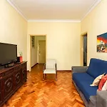 Simple Star Copacabana -